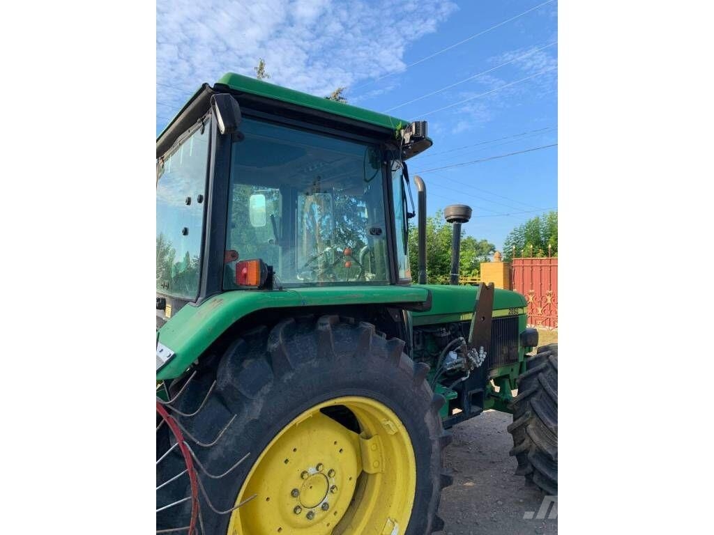 John Deere 2850 Trattori