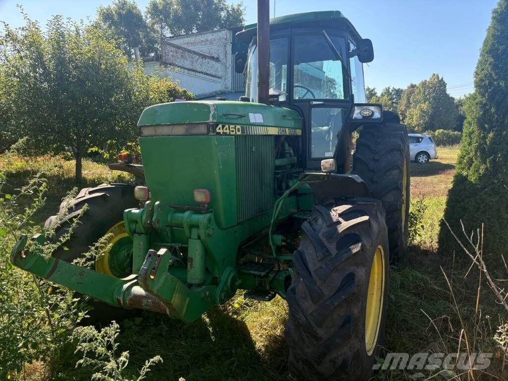 John Deere 4450 Tractores