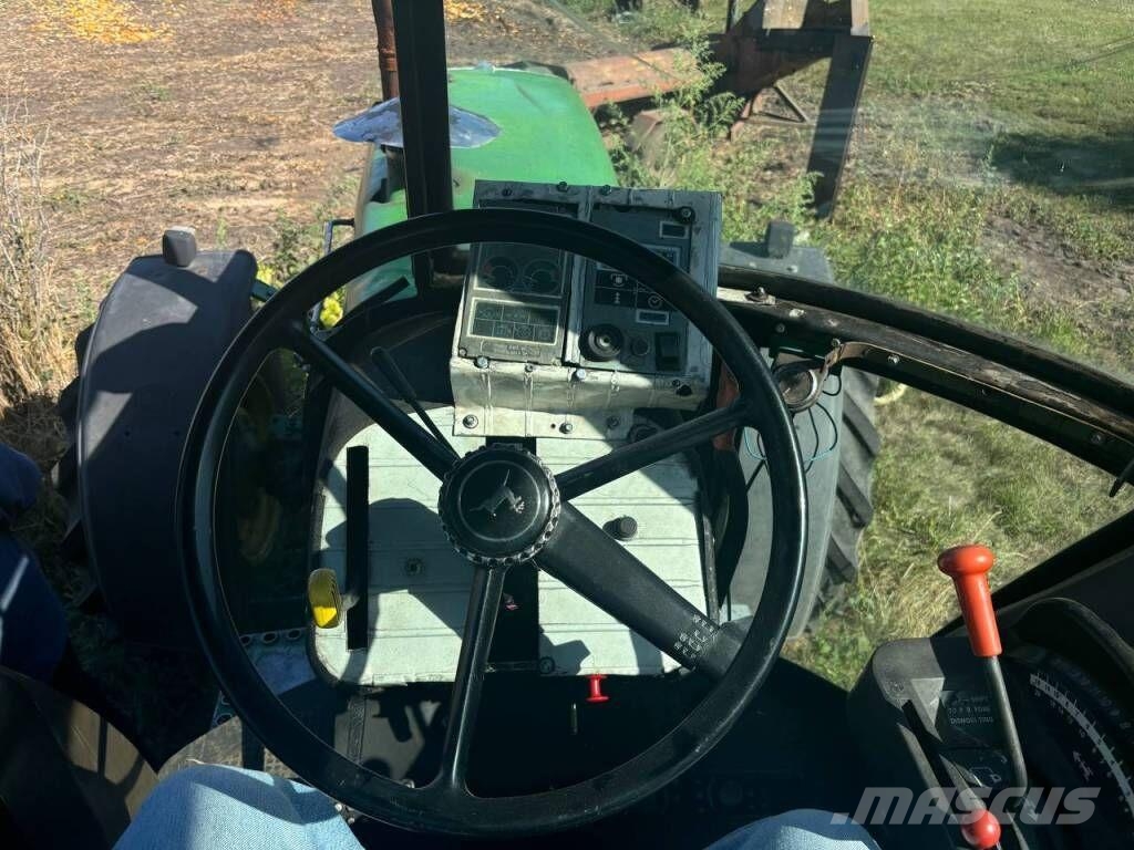 John Deere 4450 Tractores