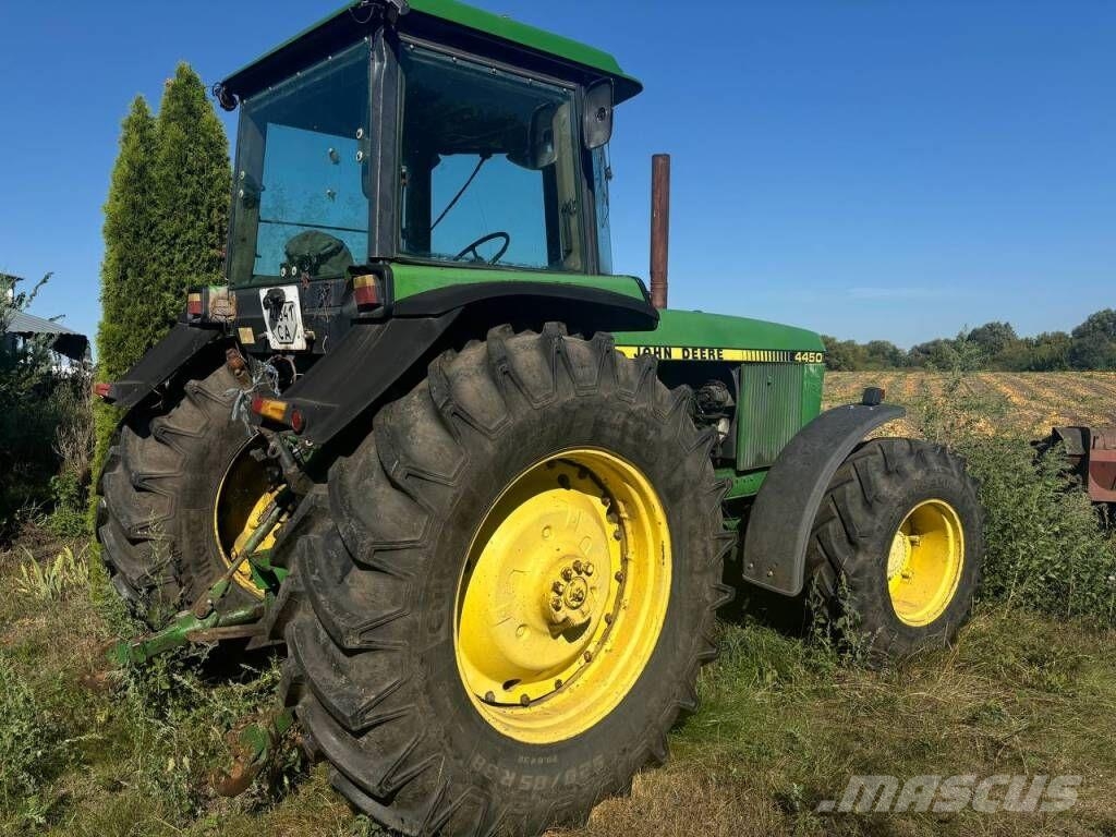 John Deere 4450 Tractores