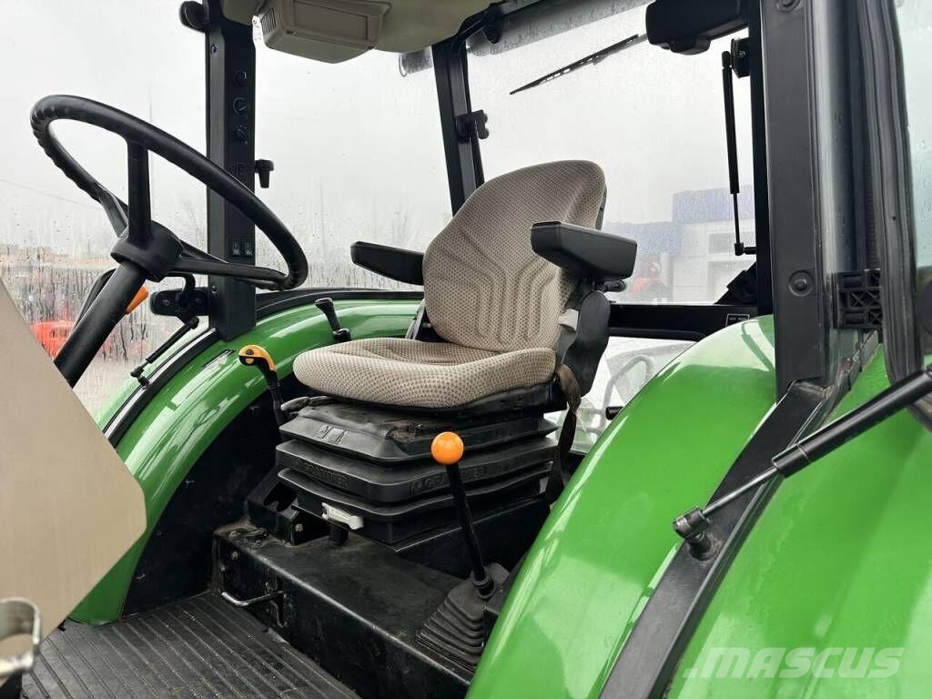 John Deere 6110 B Трактори