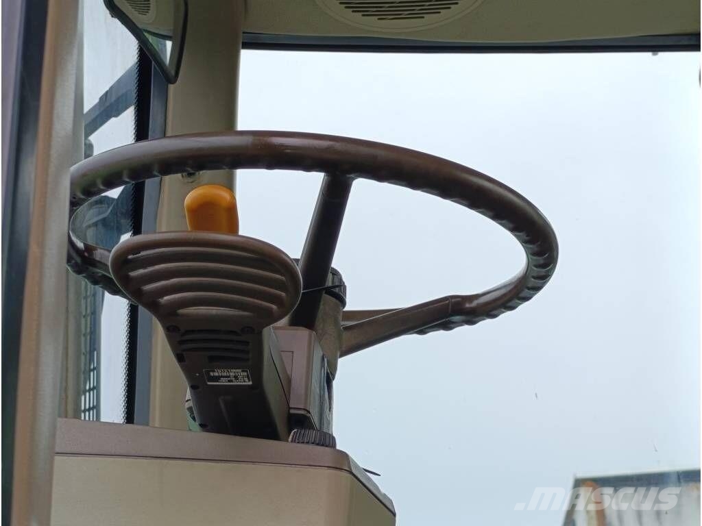 John Deere 6920 Tractores