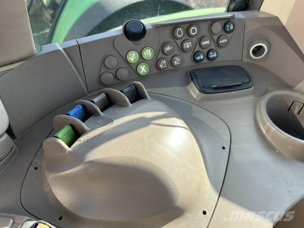 John Deere 7530 Трактора