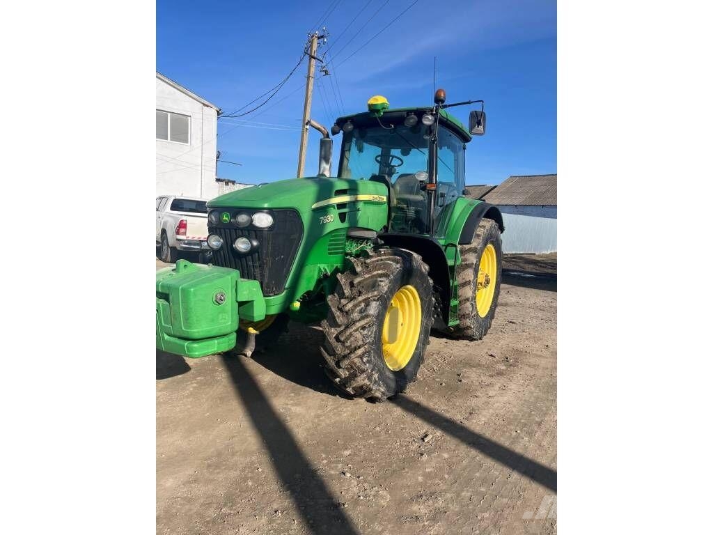 John Deere 7930 Traktorok