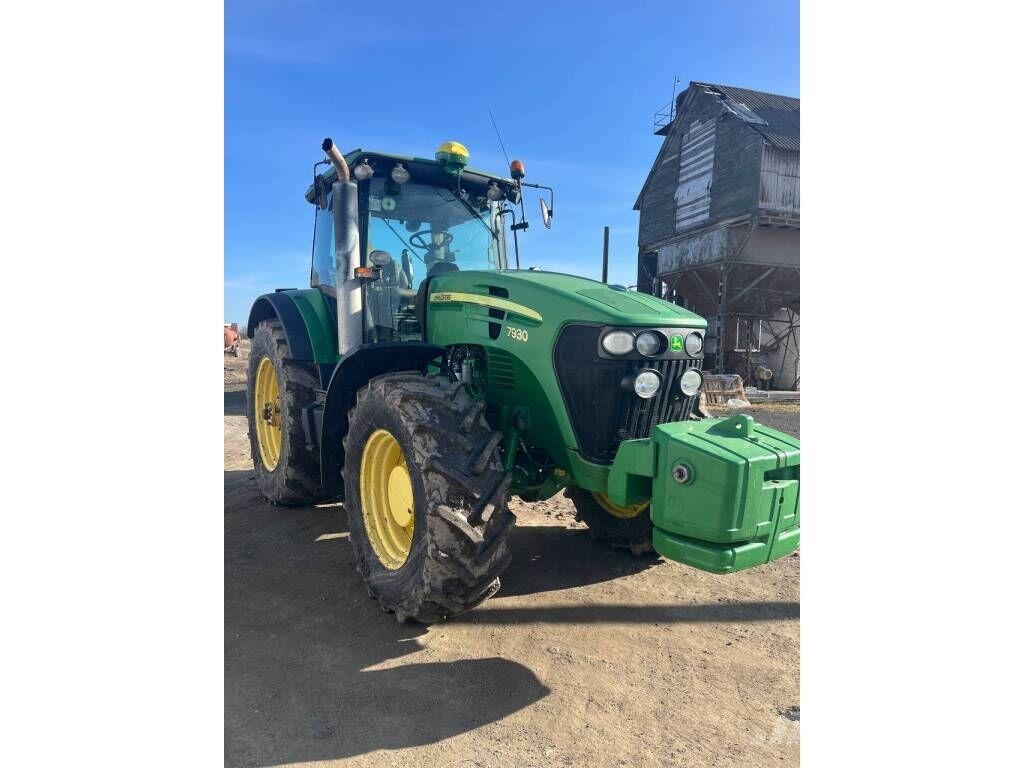 John Deere 7930 Traktorok