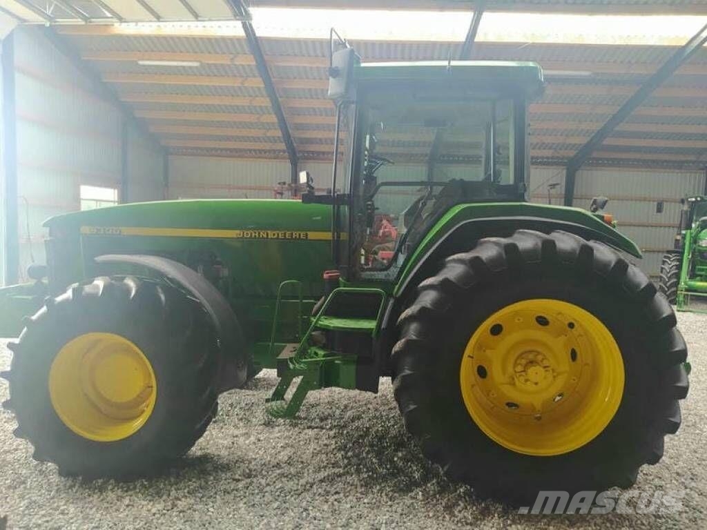 John Deere 8300 Трактора