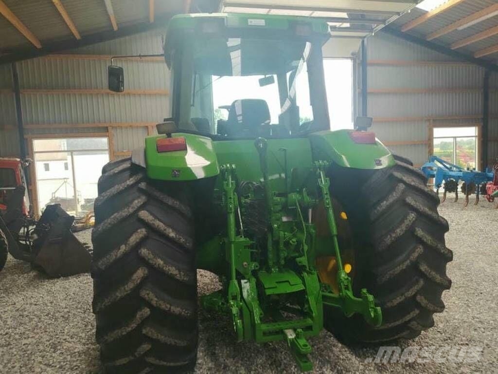John Deere 8300 Трактора