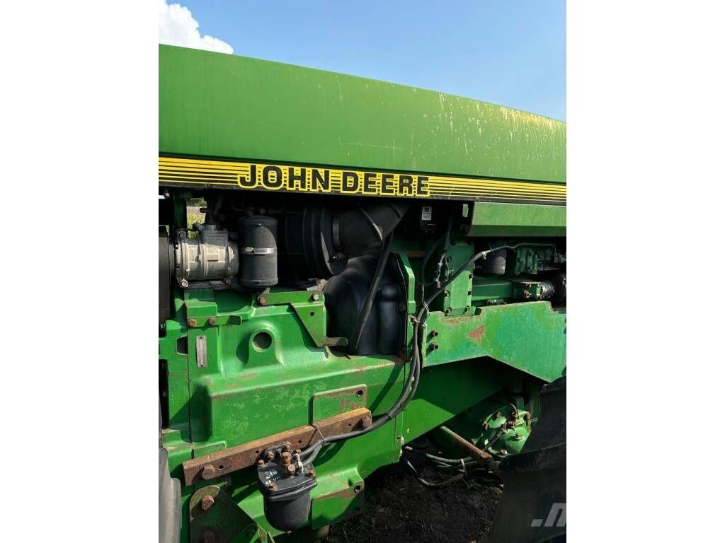 John Deere 8300 Трактора