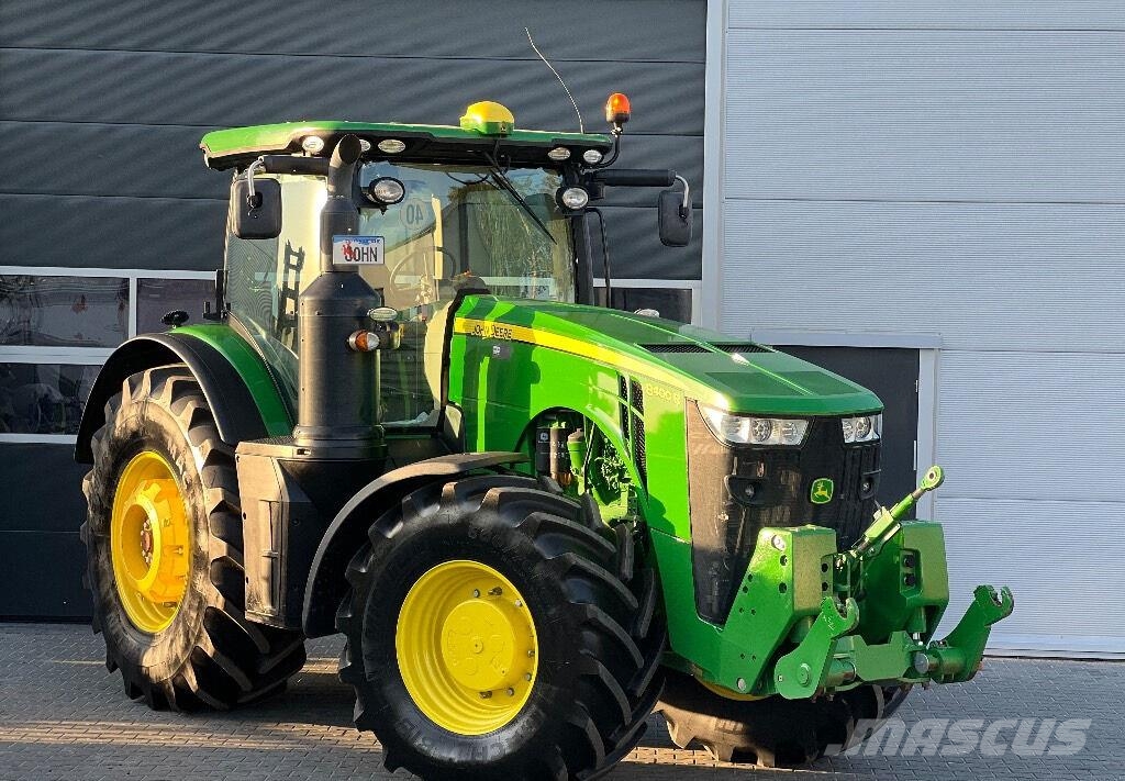 John Deere 8400 R Tractors