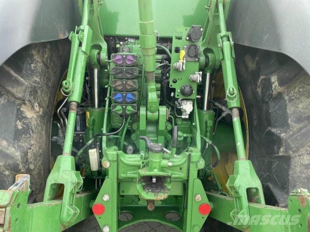 John Deere 8400R Tractors