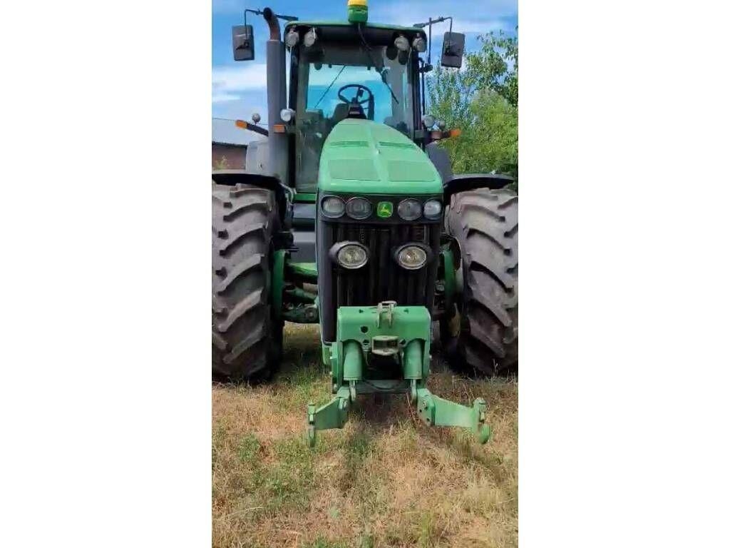 John Deere 8430 Трактори