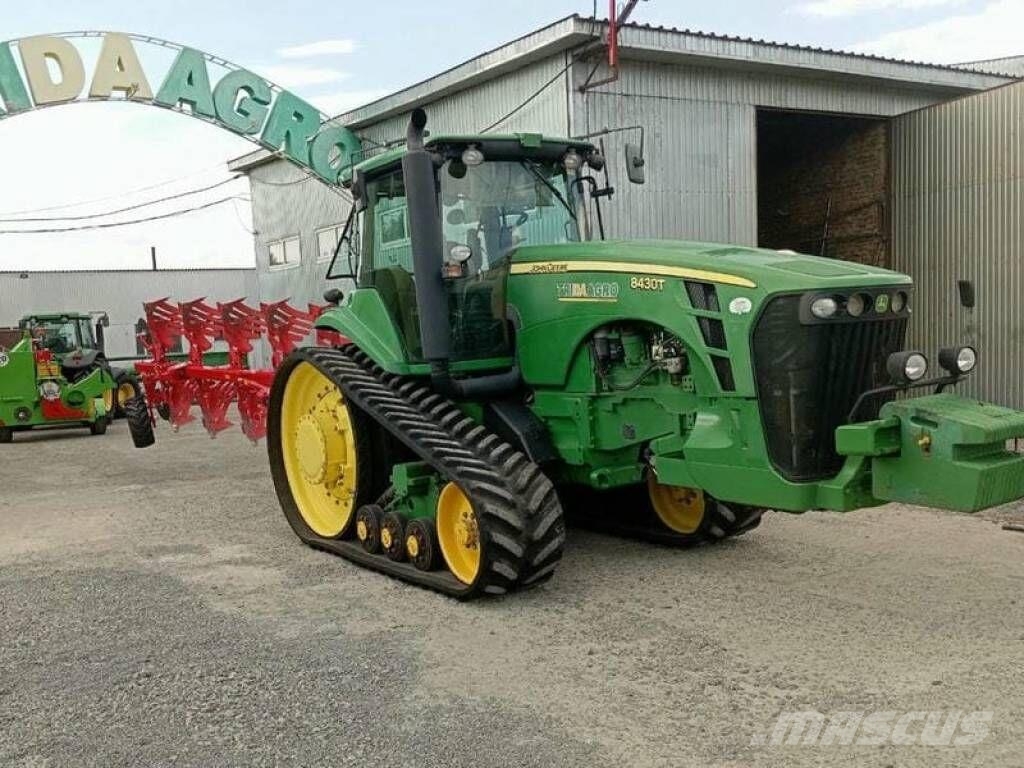 John Deere 8430T Traktori