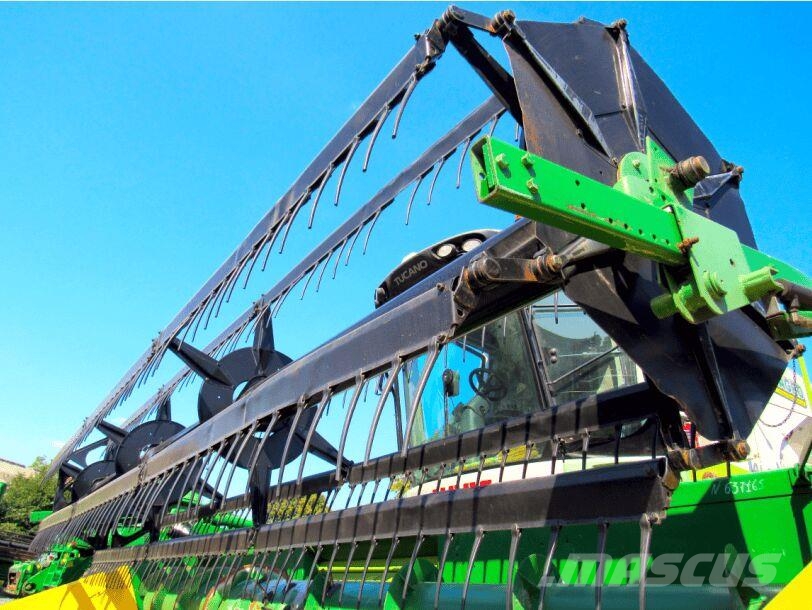 John Deere 920 聯合收割機頭