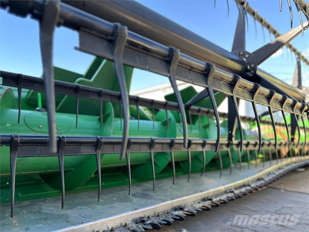 John Deere HydraFlex жниварка John Deere 625F Erntevorsätze