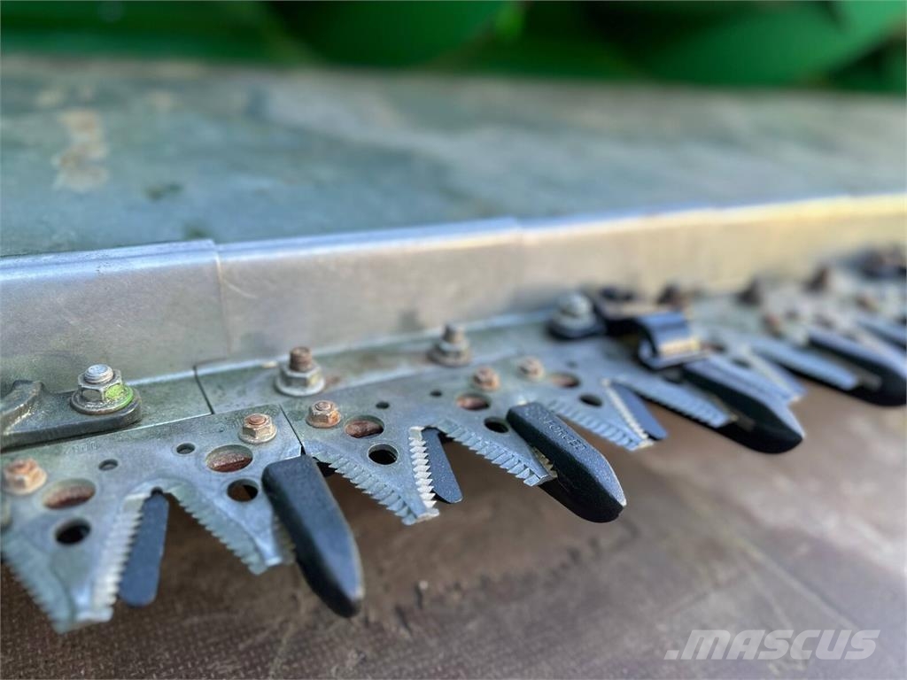 John Deere HydraFlex жниварка John Deere 625F Erntevorsätze