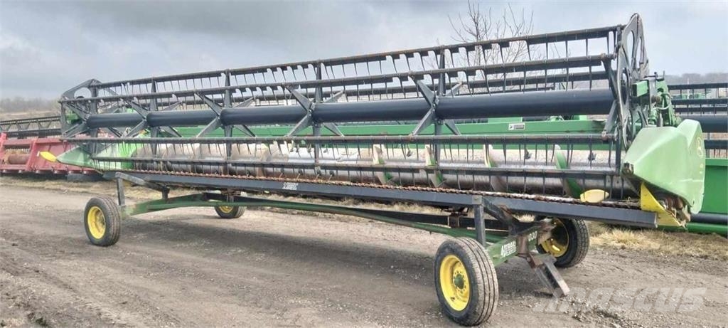 John Deere HydraFlex жниварка John Deerе 625F (2007) Жатки