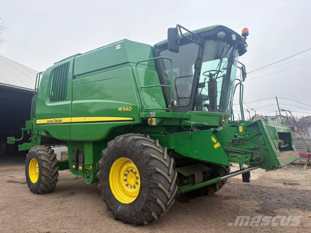 John Deere W540 Θεριζοαλωνιστικές μηχανές
