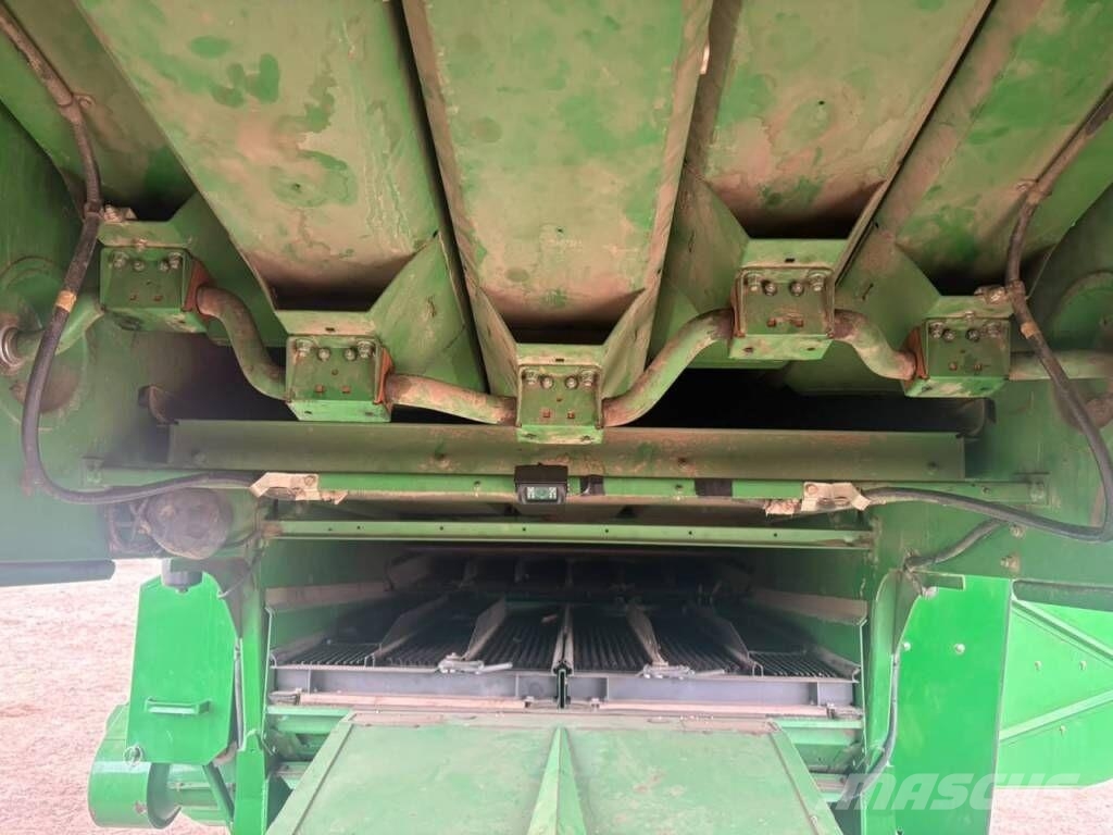 John Deere W540 Θεριζοαλωνιστικές μηχανές