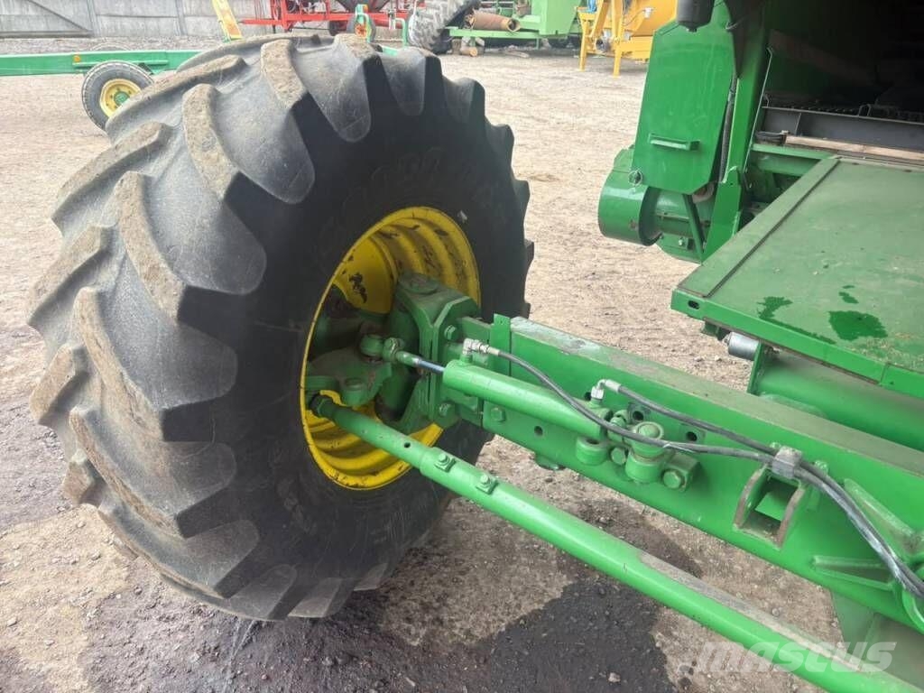 John Deere W540 Θεριζοαλωνιστικές μηχανές