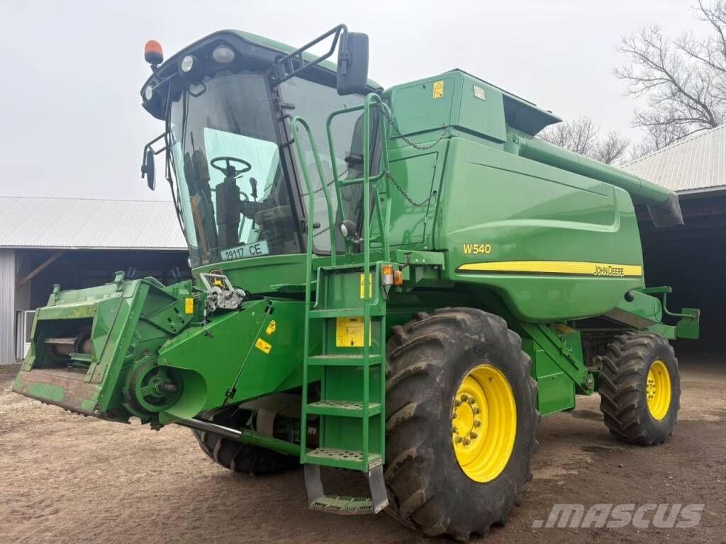John Deere W540 Θεριζοαλωνιστικές μηχανές