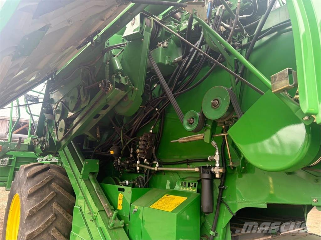 John Deere W540 (2009) 联合收割机