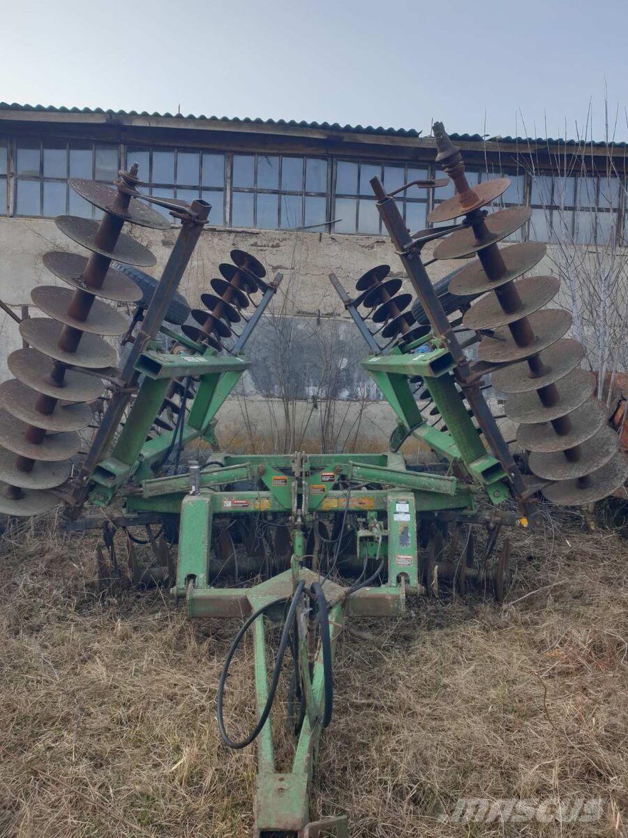 John Deere Дискова борона John Deere 630 (2009) Tanjirače