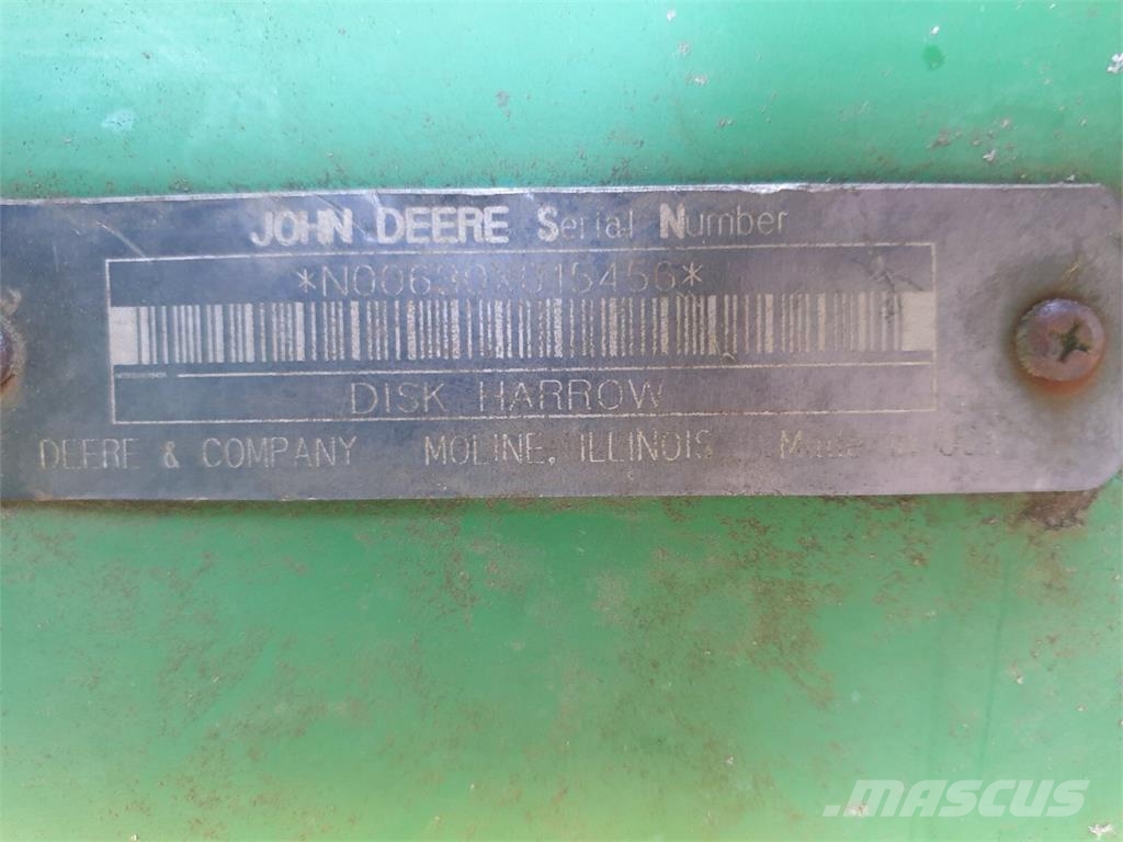 John Deere Дискова борона John Deere 630 (2009) Tanjirače