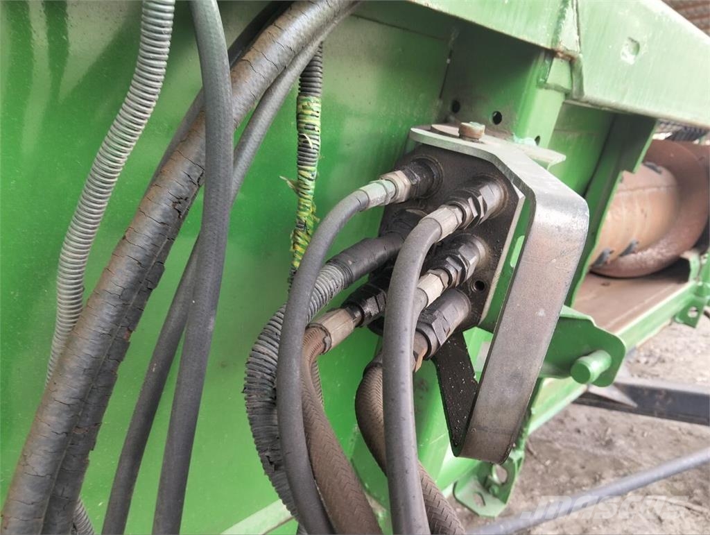 John Deere Жатка зернова John Deere 625R Erntevorsätze