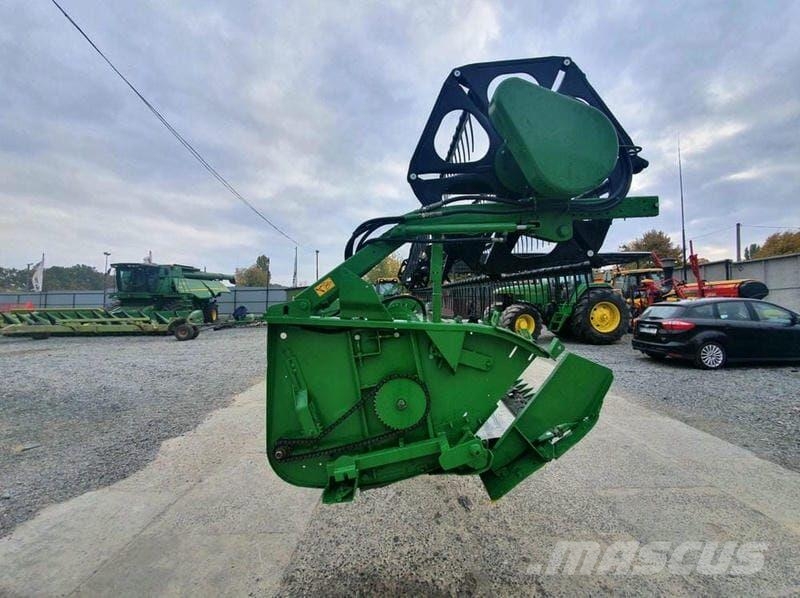 John Deere Жатка John Deere 930F (1999) Ceifeiras debulhadoras compactas