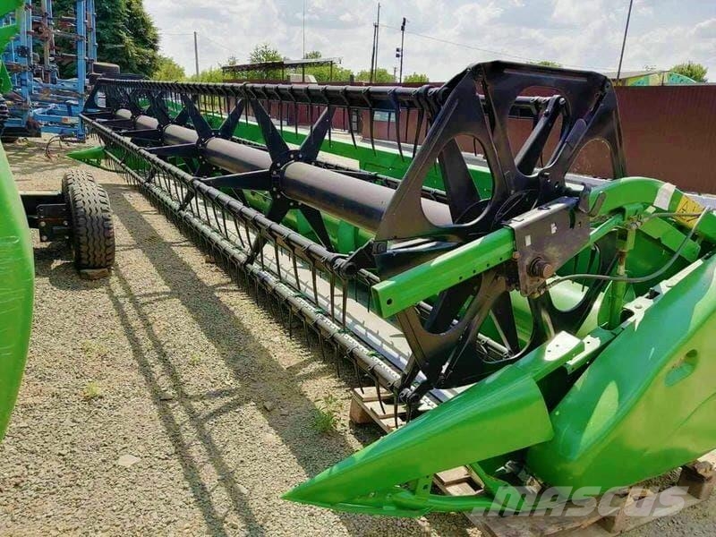 John Deere Жатка зернова John Deere 625R (2012) Erntevorsätze