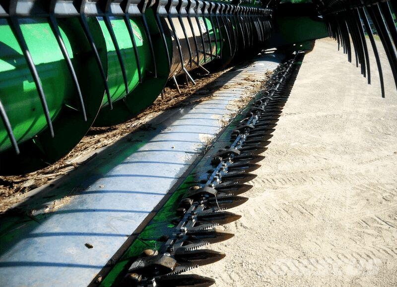 John Deere Жатка John Deere 918F 聯合收割機頭