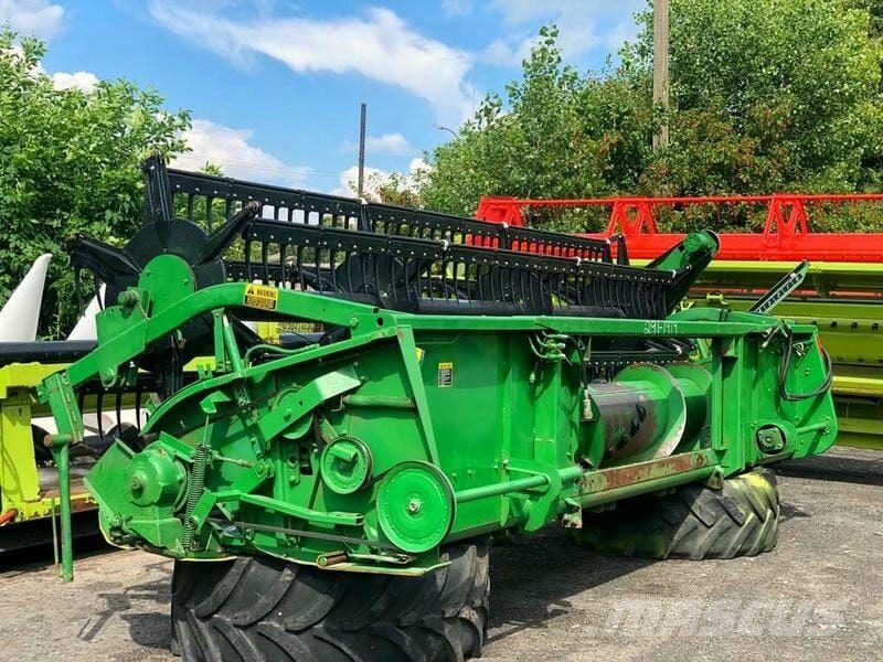 John Deere Жатка John Deere 216F 聯合收割機頭