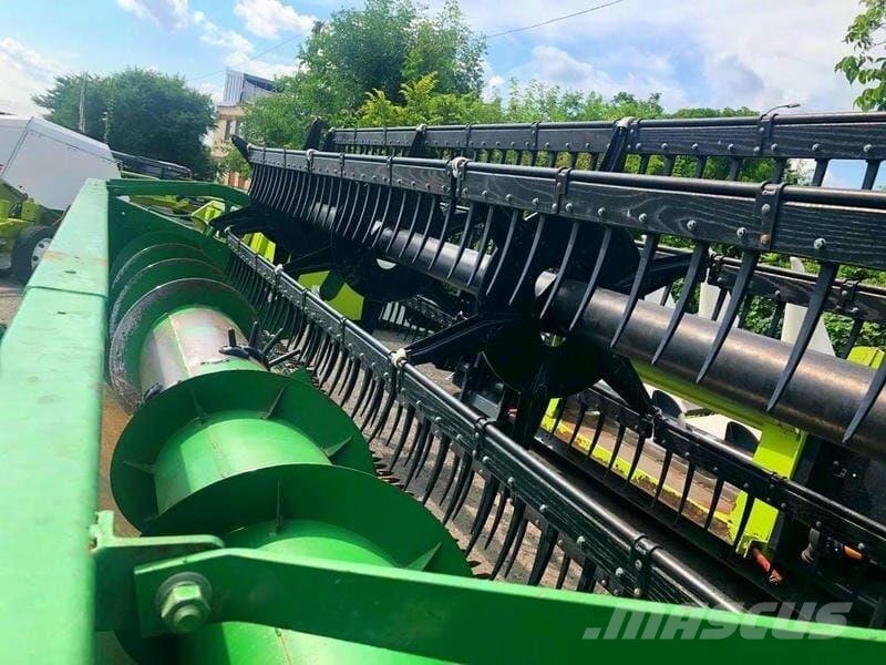 John Deere Жатка John Deere 216F 聯合收割機頭