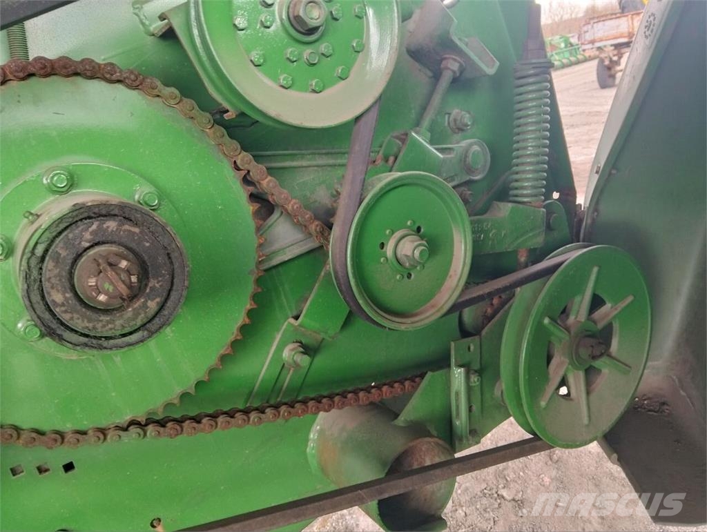 John Deere Жатка зернова John Deere 625R Erntevorsätze