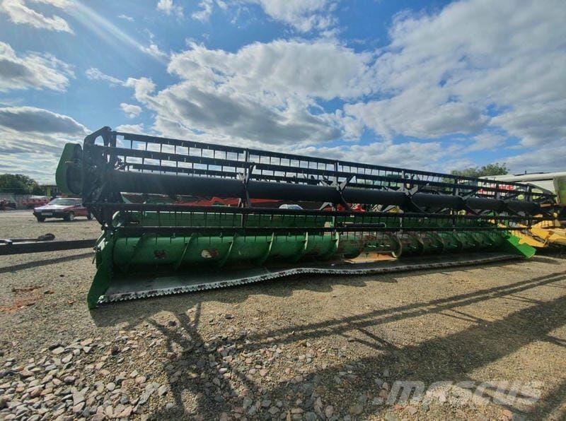 John Deere Жниварка John Deere 630F HydraFlex (2012) 聯合收割機頭