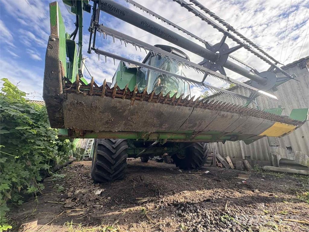 John Deere Жниварка зернова John Deere 915Flex Жатки