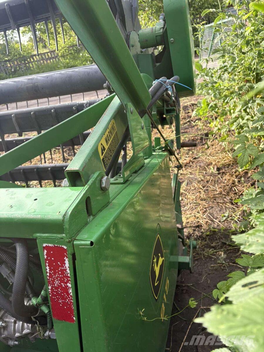 John Deere Жниварка зернова John Deere 915Flex Жатки