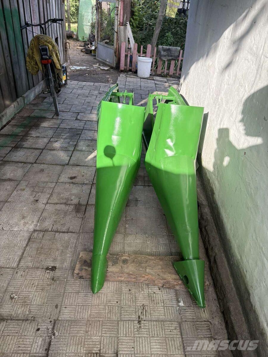John Deere Жниварка зернова John Deere 915Flex Жатки
