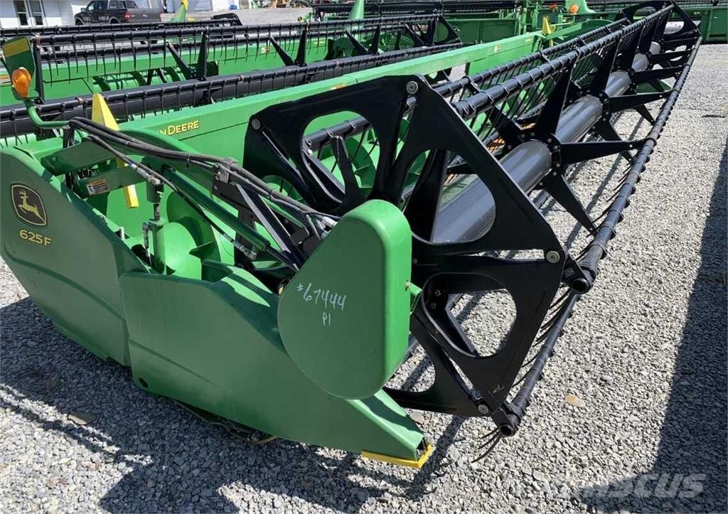 John Deere Жниварка зернова John Deere 625F Combine capete pentru culegatoare