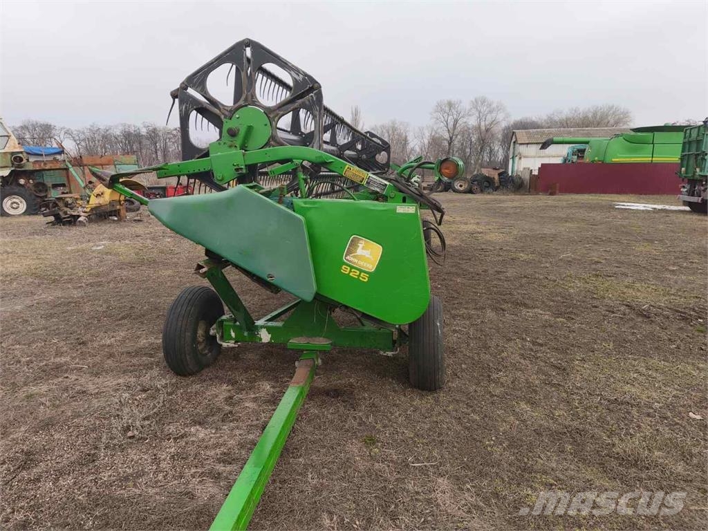 John Deere Комбайн John Deere 9770 STS (2008) 联合收割机
