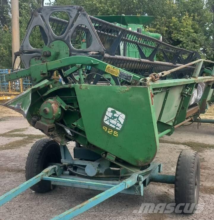 John Deere Комбайн John Deere 9500 (1996) 联合收割机