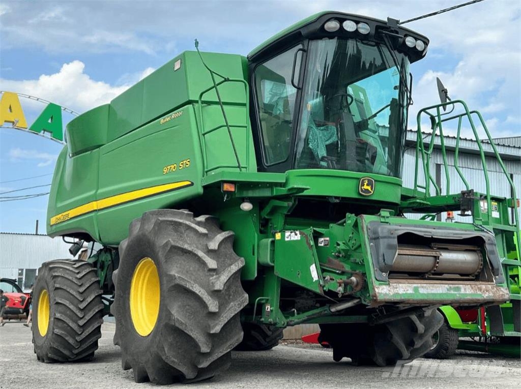 John Deere Комбайн John Deere 9770 STS (2008) 联合收割机