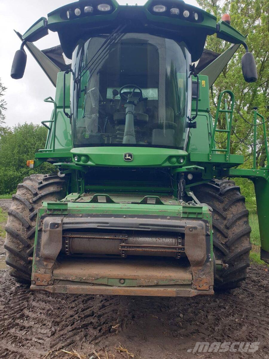 John Deere Комбайн John Deere S680i (2012) 联合收割机