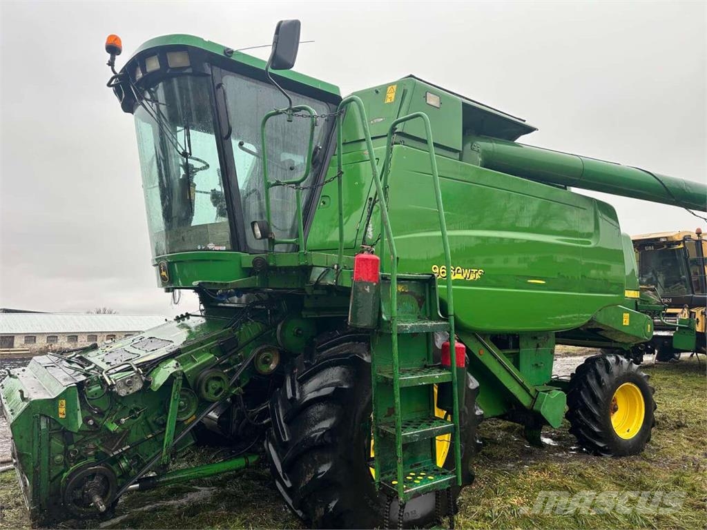 John Deere Комбайн John Deere 9660 WTS (2002) 联合收割机
