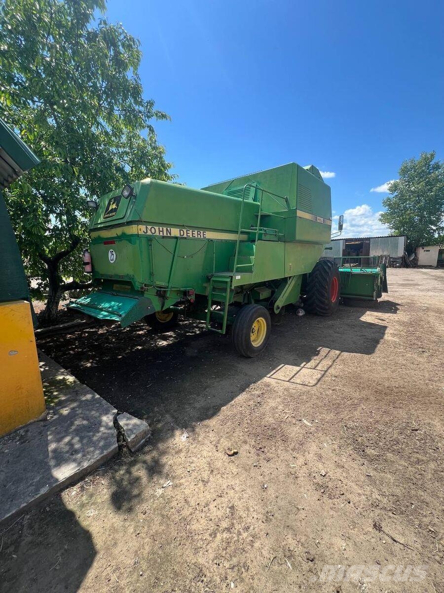 John Deere Комбайн John Deere 1075 Kombajni