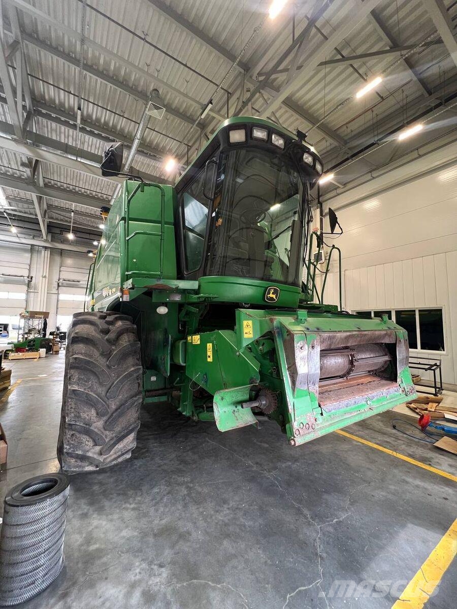 John Deere Комбайн John Deere 9880STS (2004) Kombajni