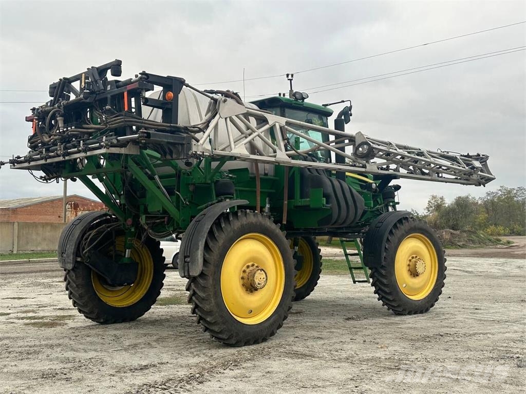 John Deere Обприскувач John Deere 4830 (2013) Pulverizadores Automotrizes