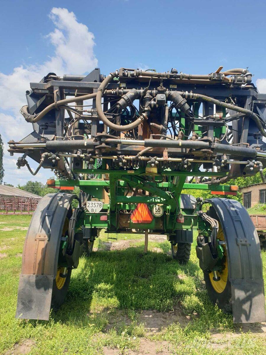 John Deere Самохідний обприскувач John Deere 4930 (2011) Pulverizadores Automotrizes