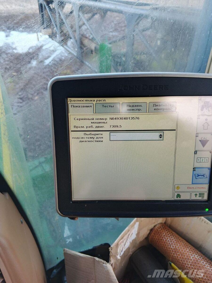 John Deere Самохідний обприскувач John Deere 4930 (2011) Pulverizadores Automotrizes