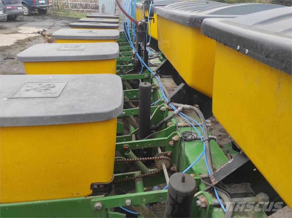 John Deere Сівалка John Deere 7000 Natančne sejalnice